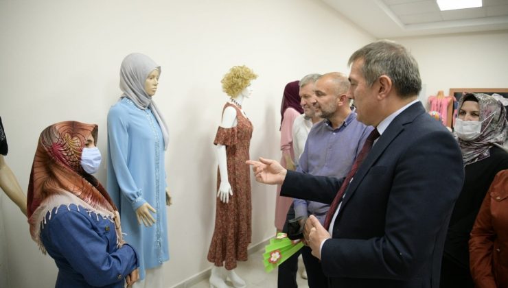 Mamak’ta el emeği eserler görücüye çıkıyor