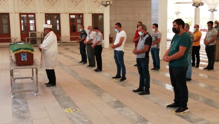 Mamak’ta eski eşi tarafından katledilen Ebru Yüksel son yolculuğuna uğurlandı