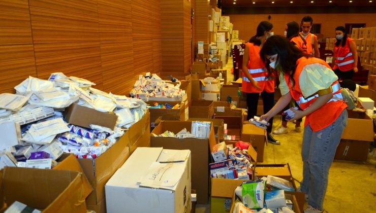 Manavgat’ta ilaç dağıtımı başladı