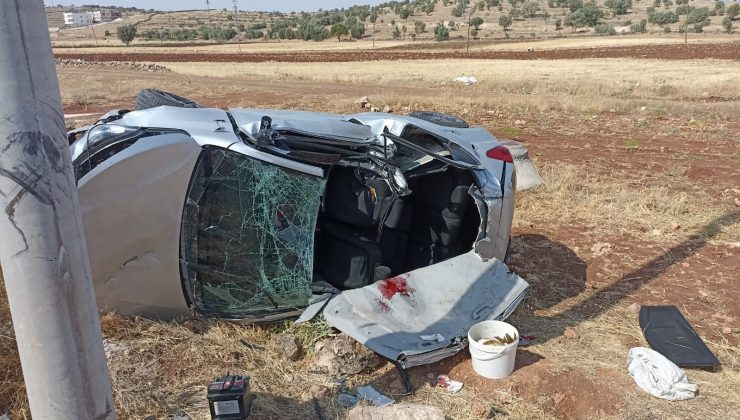 Mardin’de otomobil şarampole yuvarlandı, 1 kişi hayatını kaybetti