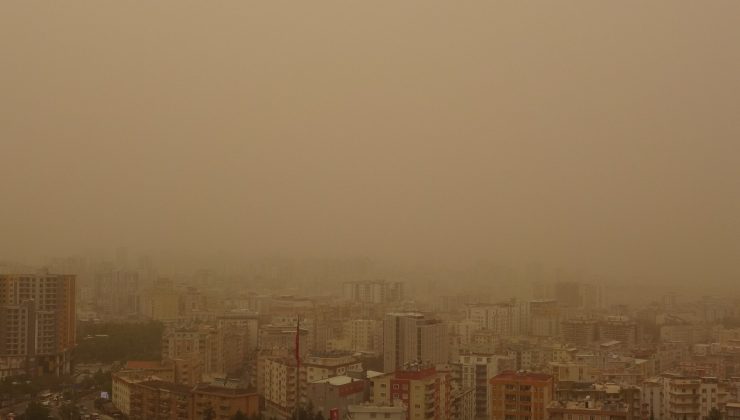 Mardin’de toz fırtınası