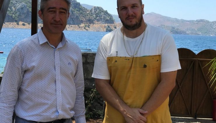 Marmaris Belediye Başkanı Oktay’dan Şahan Gökbakar’a ‘geçmiş olsun’ ziyareti