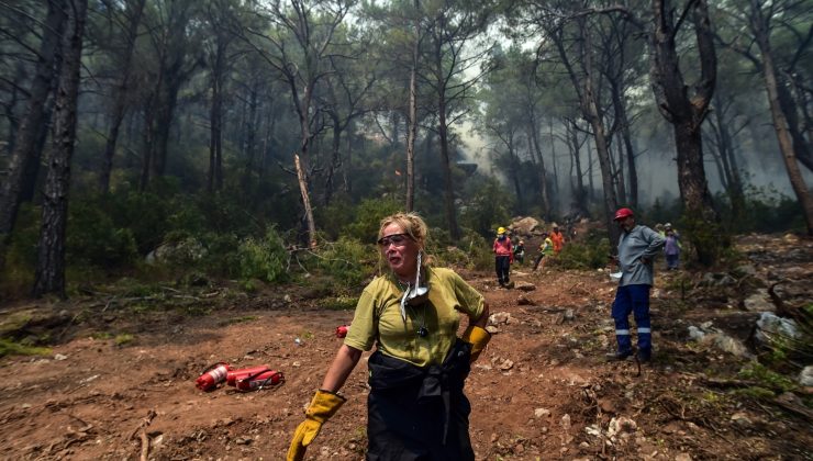 Marmaris’te söndürme çalışması devam ediyor