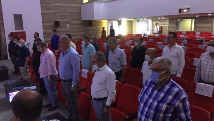 Meclis toplantısında orman şehitleri için saygı duruşu