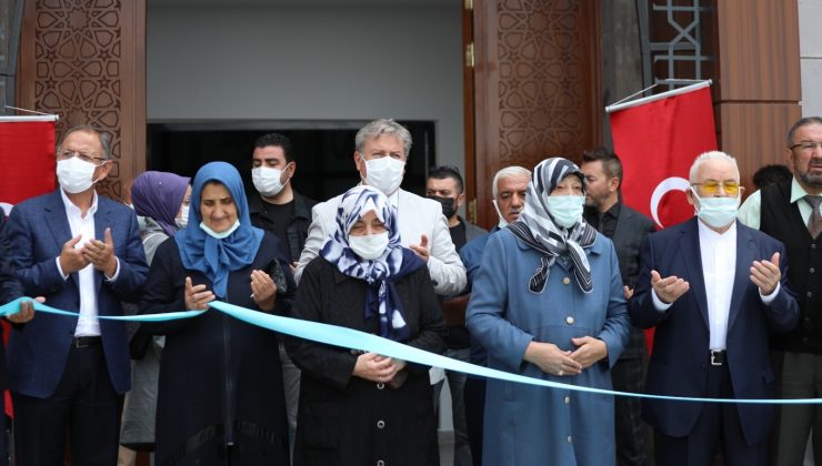 Melikgazi’de ihtiyaçlar tek tek gideriliyor