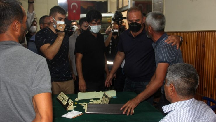 Meral Akşener’in kahvehane ziyaretinde gergin anlar