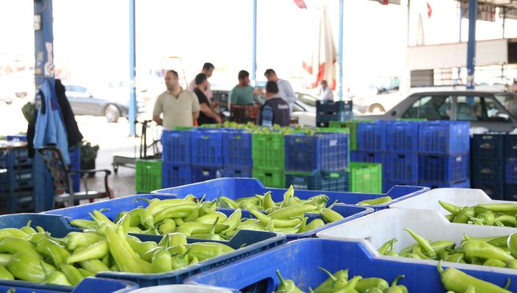 Meyvede 1 yılda miktar düştü fiyat yüzde 108 arttı