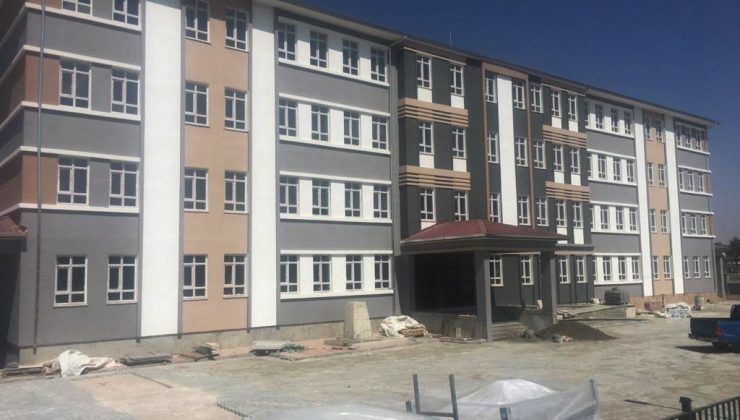 Milli Eğitim Bakanı Özer’den Van’a yatırım müjdesi