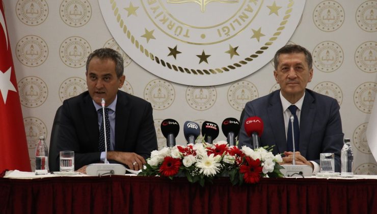 Milli Eğitim Bakanlığında devir teslim gerçekleşti