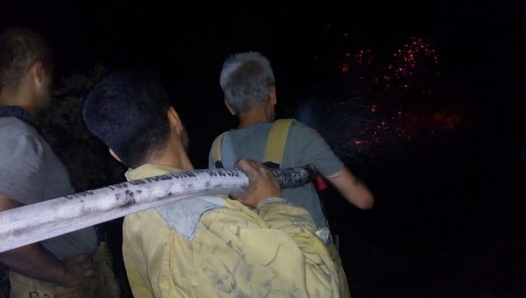 MSB: “Mehmetçik, arazöz ve iş makinaları ile bölgede devam eden yangın söndürme çalışmalarını aralıksız sürdürüyor”