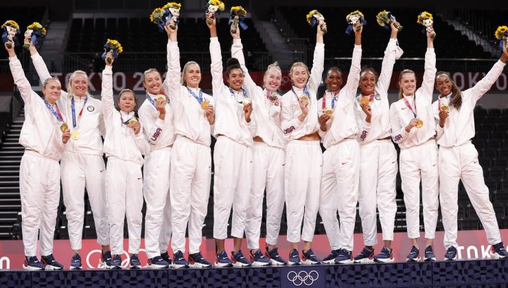 Olimpiyatlarda kadınlar voleybolda şampiyon ABD