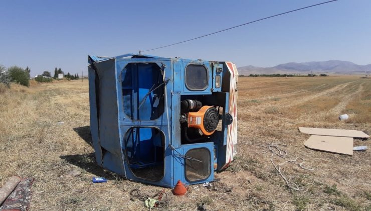 Otomobil patpata arkadan çarptı, 3 kişi yaralandı