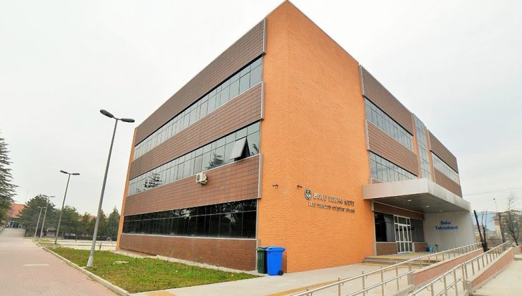 Özdemir “Bolu Teknokent Ar-Ge merkezimiz ile daha güçlü olacağız”