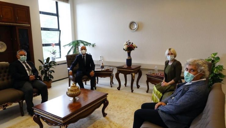 Rektör Özkan, YÖK Başkanı Özvar ile bir araya geldi