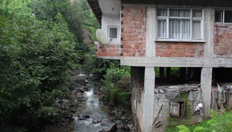 Rize’de geçtiğimiz ay yaşanan selde hasar gören 17 riskli bina yıkılacak