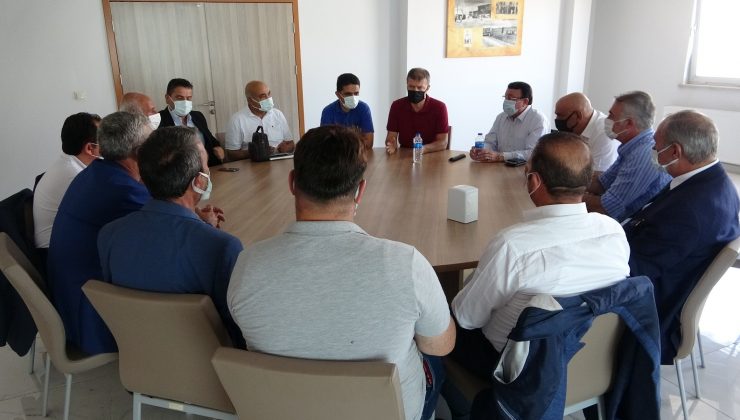 Saha Koordinatörü Dr. Akar, Vanlı kanaat önderleriyle bir araya geldi