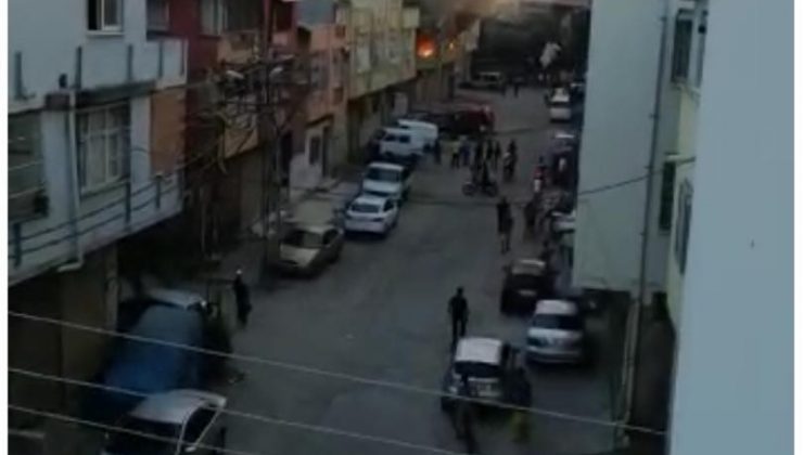 Şalgam imalathanesinin deposu alev alev yandı