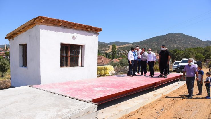 Salihli Belediyesinden üreticiye ’Kantar’ desteği