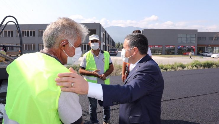 Sanayi bölgesinde asfaltlama başlatıldı