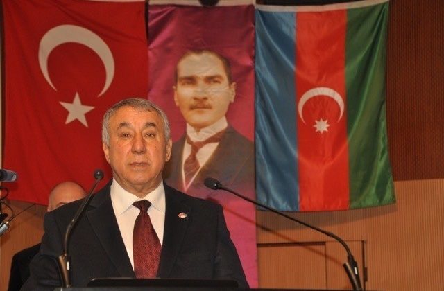 Serdar Ünsal, “Azerbaycan‘ın ikinci Cumhurbaşkanı Elçibey’i rahmetle anıyoruz“