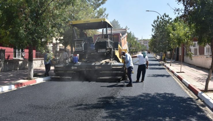 Siirt Belediyesi kent genelinde 100 bin ton sıcak asfalt kullanacak