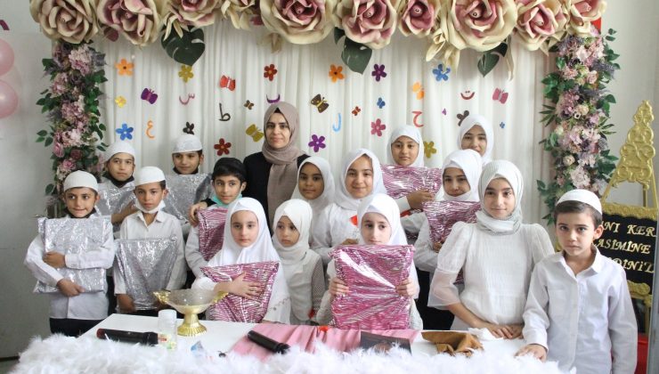 Silopi’de 40 öğrenci Kur’an-ı Kerim’e geçiş yaptı