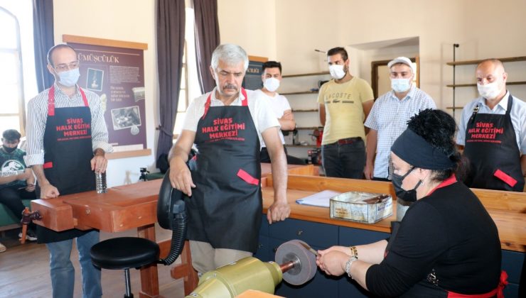 Sivas bıçağı ders oldu, kursiyerler arasında kadınlarda var