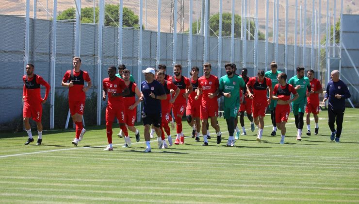 Sivasspor’da Dinamo Batumi hazırlıkları sürdü