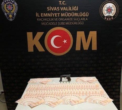 Sivas’ta sahte para operasyonu