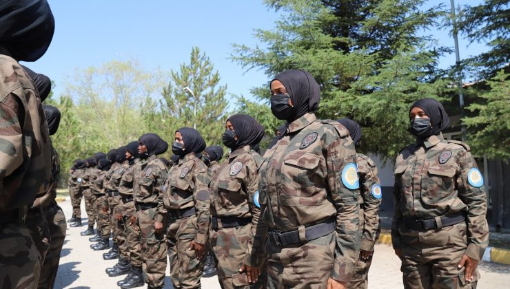 Somalili kadın polislere Türkiye’de özel harekat eğitimi