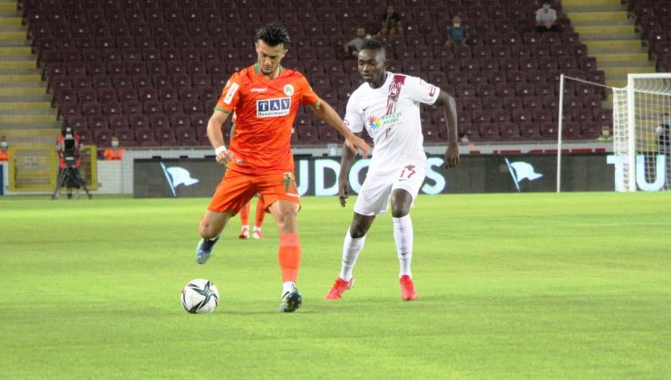 Süper Lig: A. Hatayspor: 3 – A. Alanyaspor: 0 (İlk yarı)