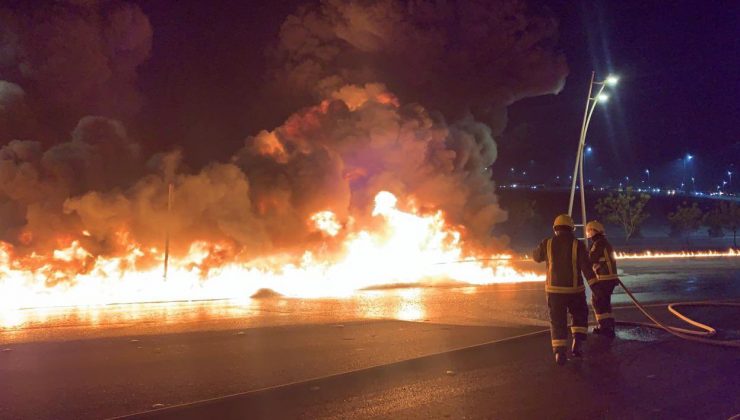 Suudi Arabistan’da akaryakıt tankerinde çıkan yangın 10 araca sıçradı