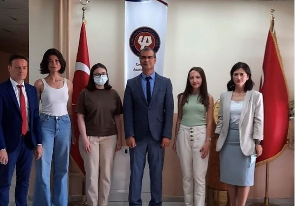 SYAL’da derece ile mezun olan öğrencilere ödül