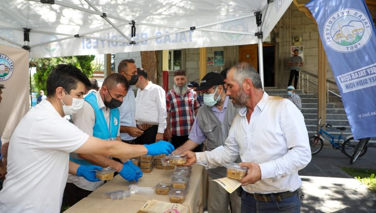 Talas Belediyesi’nden aşure ikramı