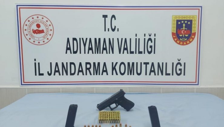 Taşlar arasına gizlenmiş tabanca ele geçirildi