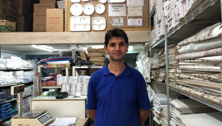 Tek kullanımlık ürünlere yoğun talep esnafın yüzünü güldürdü