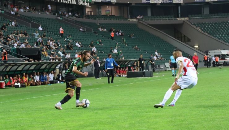 TFF 1. Lig: Kocaelispor: 1 – Yılport Samsunspor: 0 (İlk yarı)