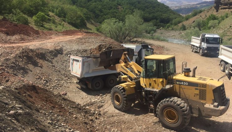 Tunceli’de asfaltlama ve bakım onarım çalışmaları