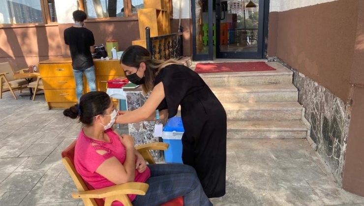 Tunceli’de aşı seferberliği sürüyor