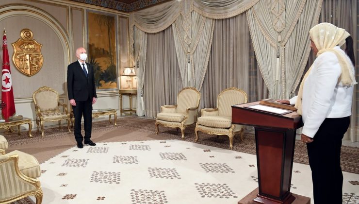 Tunus Cumhurbaşkanı Said iki bakanı görevden aldı