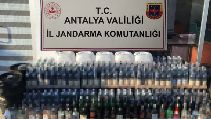 Turizm beldesindeki otelin deposuna sahte içki operasyonu