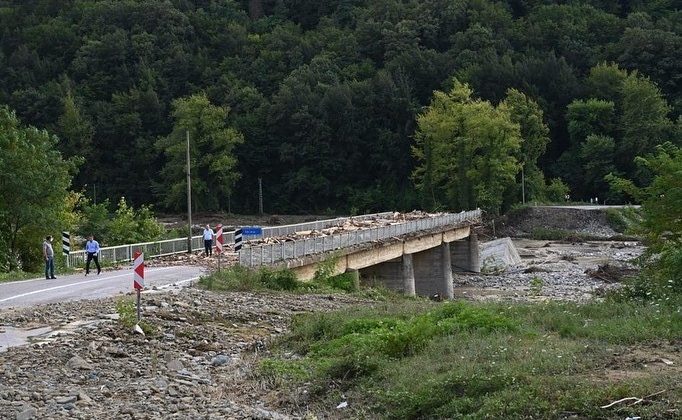 Türkeli-Ayancık karayolu ulaşıma açıldı