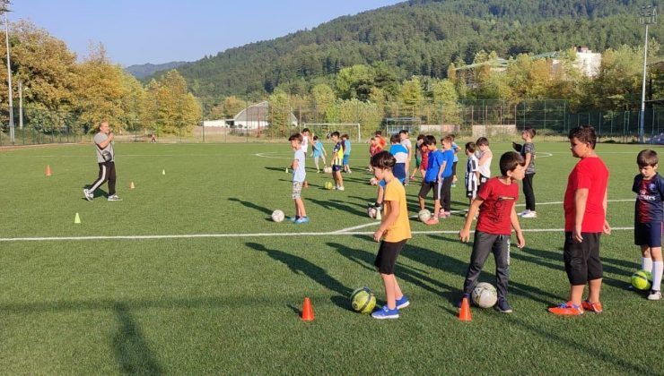 Ulus Çınar Spor Kulübü, geleceğin sporcularını yetiştiriyor