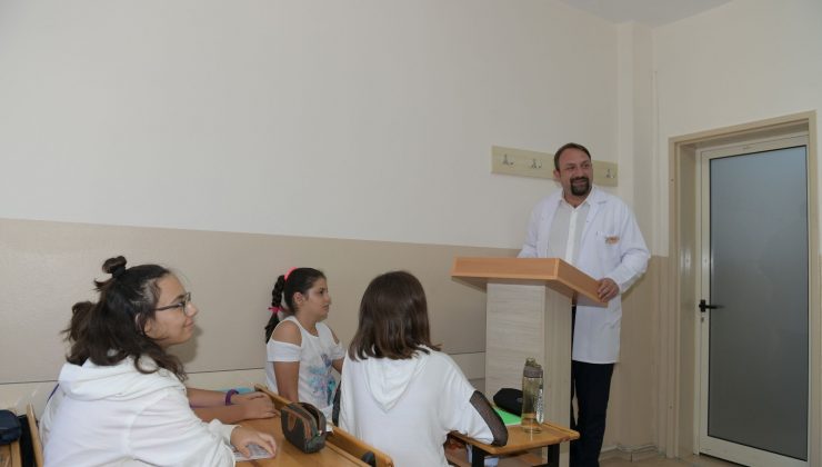 Üniversite adayları için Çiğli Belediyesi Ve Yaşar Üniversitesi işbirliği