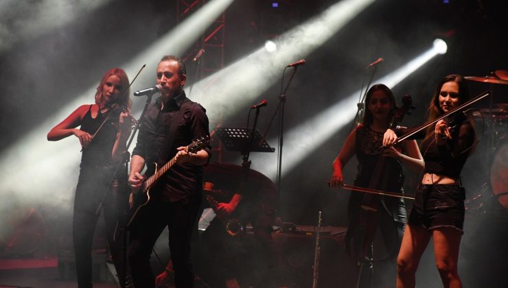 Ünlü sanatçı Haluk Levent’den başkan Ömer Günel’e teşekkür