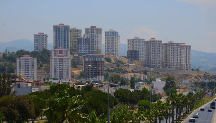 Uydukent’te elektrik aboneliği sorunu çözüldü