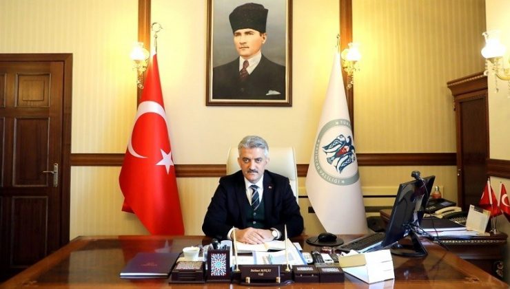 Vali Makas: “19 Mayıs’la başlayan Türk milletinin milli mücadelesi 30 Ağustos Zaferi ile taçlanmıştır”