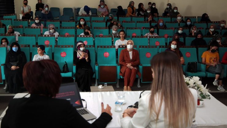 Van Büyükşehir Belediyesi’nden “Çölyakla yaşam ve diyet” semineri