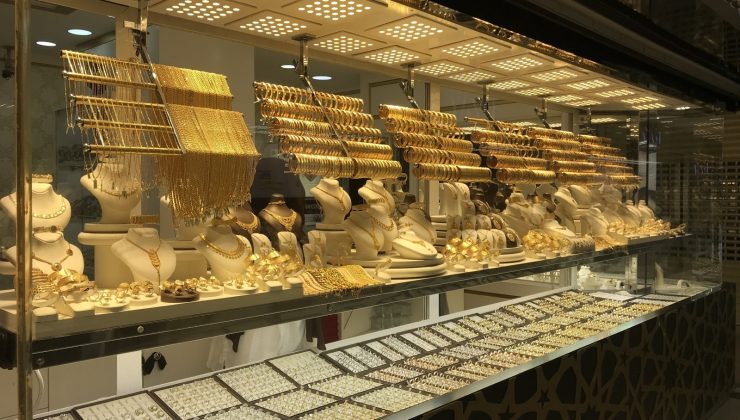 Vatandaşlar gram ve yarım gram altına yöneldi