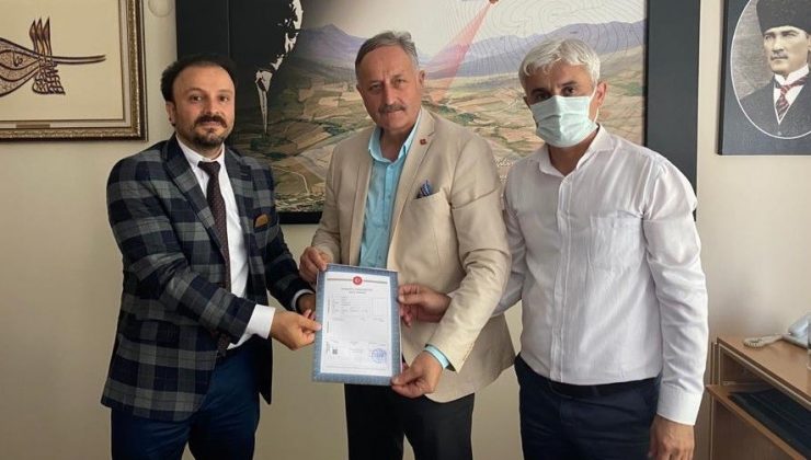 Vefat eden annesi adına hastane arazisi bağışladı